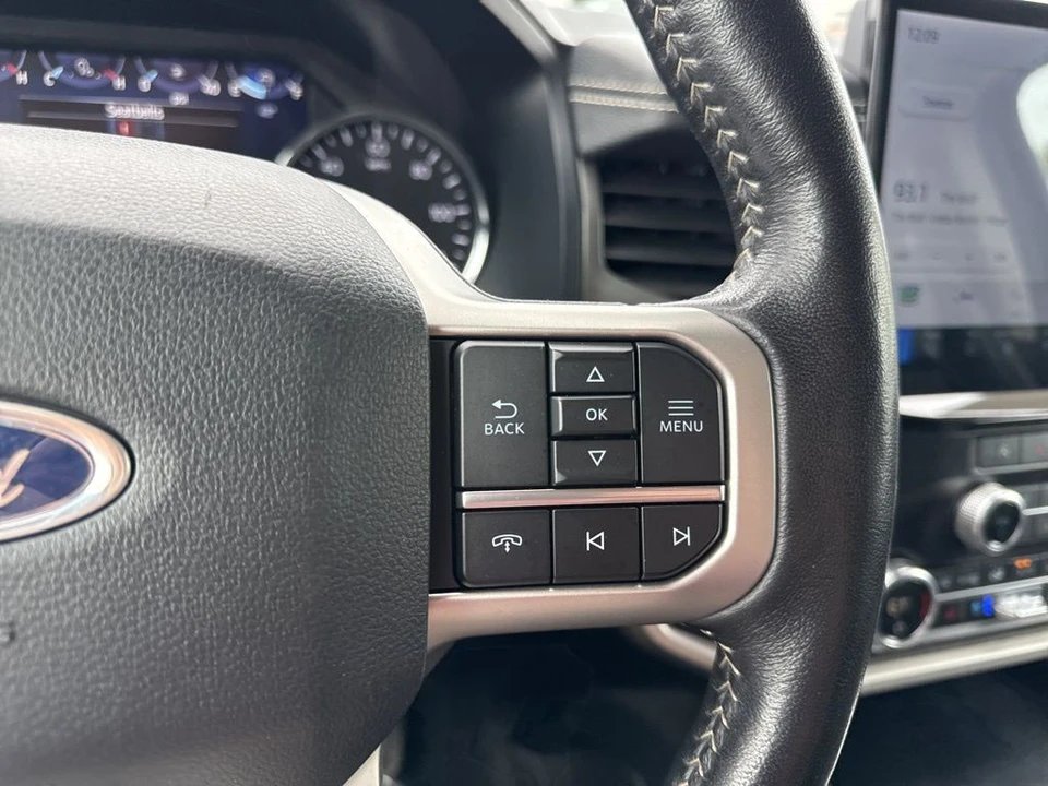 2024 Ford Expedition 4th Gen - Image 18 of 21