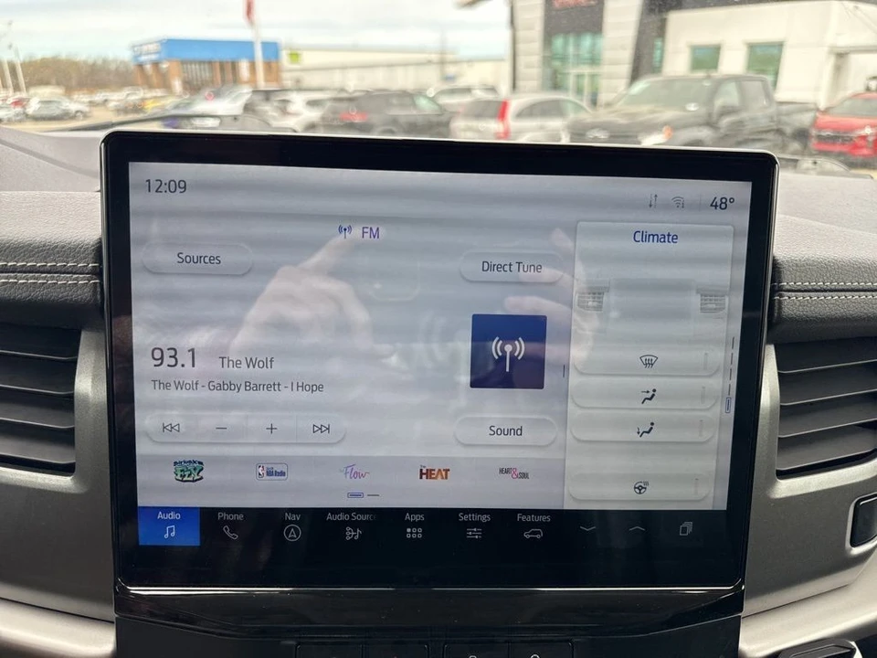 2024 Ford Expedition 4th Gen - Image 19 of 21