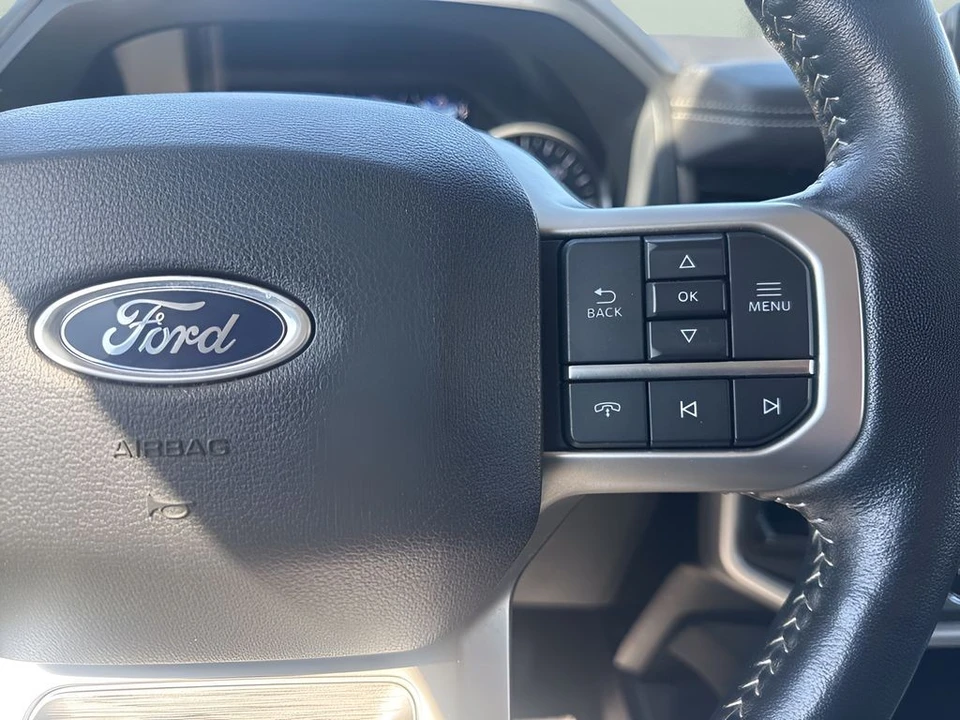 2024 Ford Expedition 4th Gen - Image 17 of 21