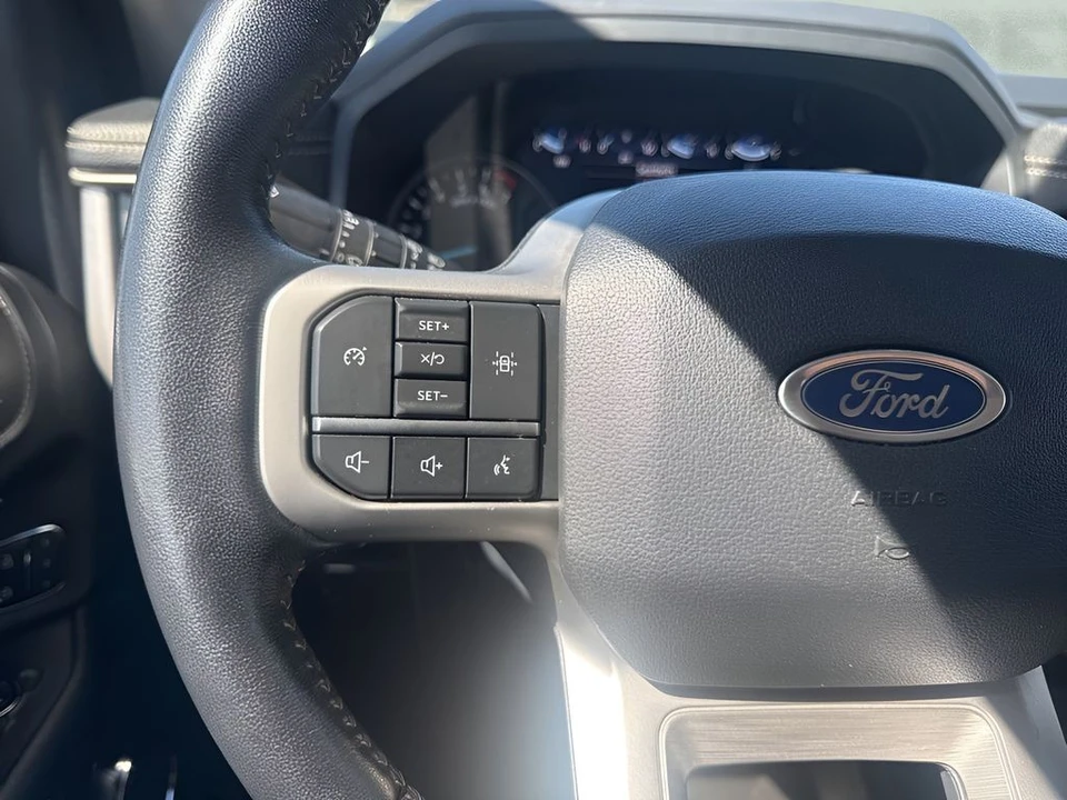 2024 Ford Expedition 4th Gen - Image 16 of 21