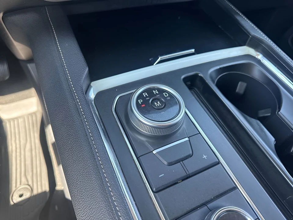 2024 Ford Expedition 4th Gen - Image 18 of 21