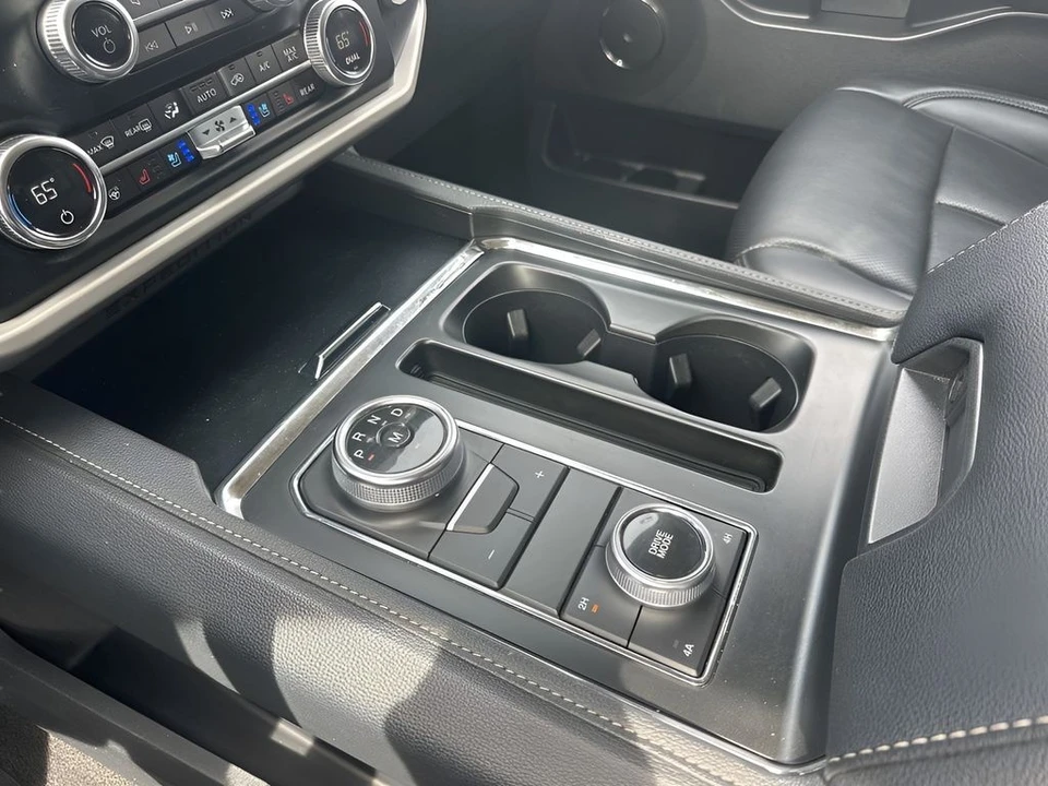 2024 Ford Expedition 4th Gen - Image 18 of 21