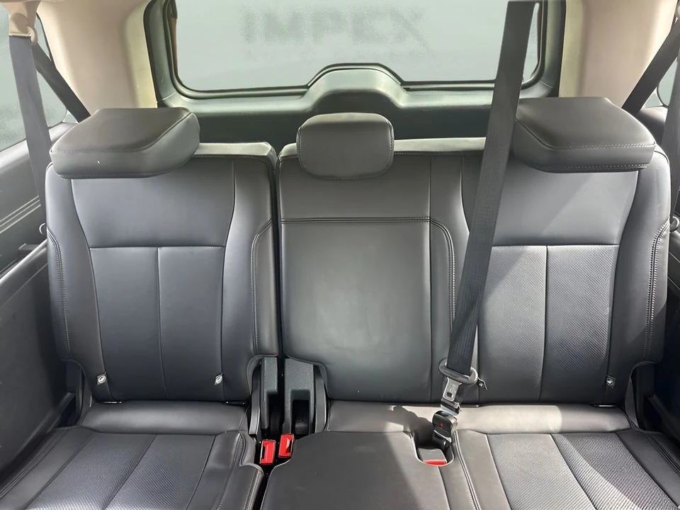 2024 Ford Expedition 4th Gen - Image 13 of 21