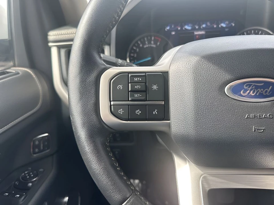 2024 Ford Expedition 4th Gen - Image 16 of 21
