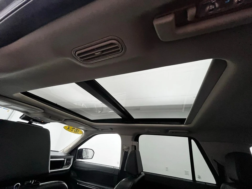 2024 Ford Expedition 5th Gen - Image 4 of 12