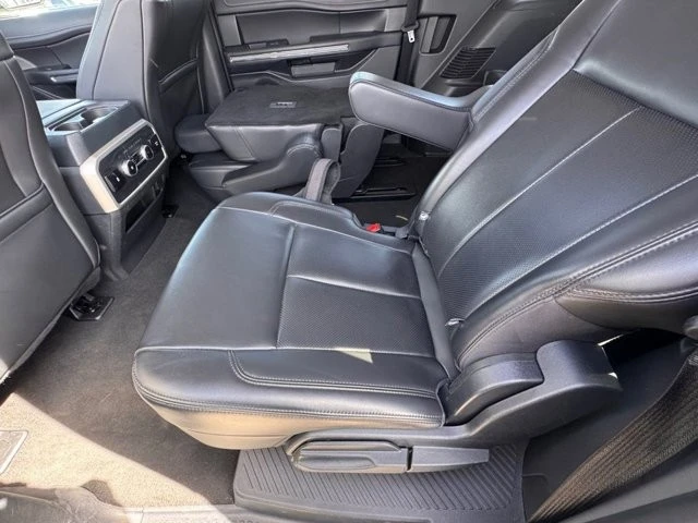 2024 Ford Expedition 4th Gen - Image 30 of 31