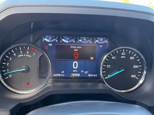 2024 Ford Expedition 4th Gen - Image 21 of 31