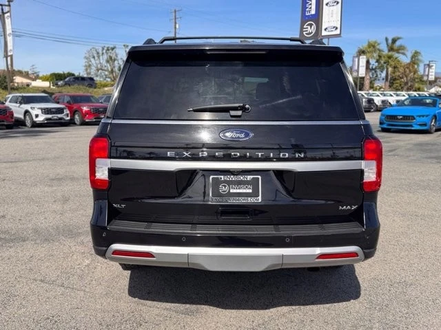 2024 Ford Expedition 5th Gen - Image 11 of 12