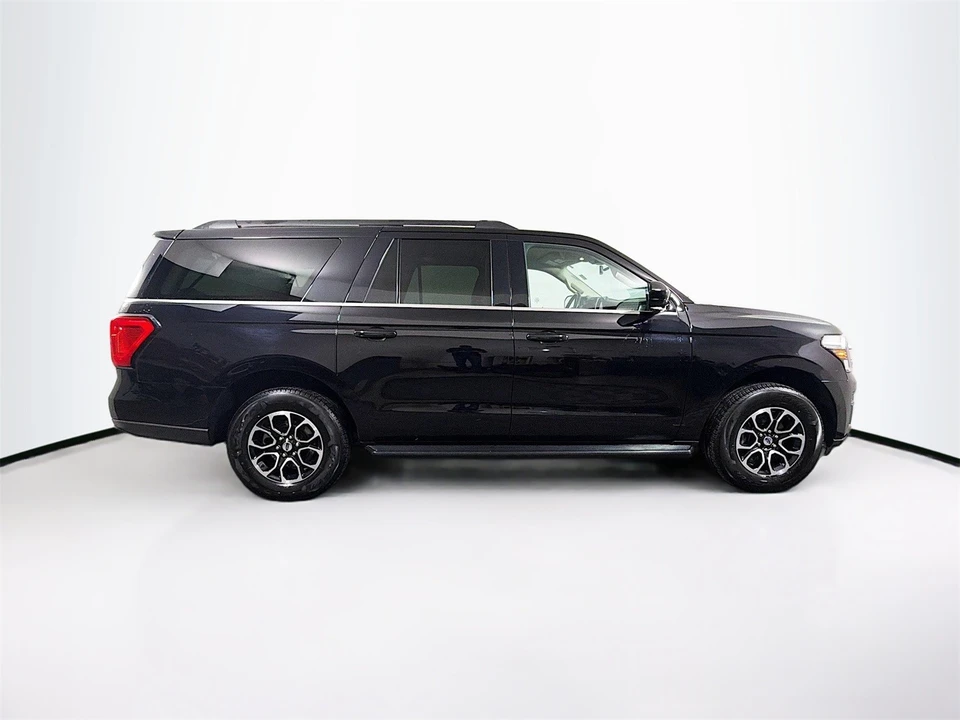 2024 Ford Expedition 5th Gen - Image 9 of 12
