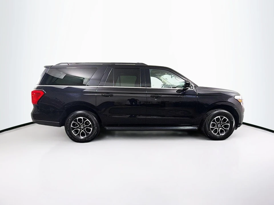 2024 Ford Expedition 5th Gen - Image 9 of 12