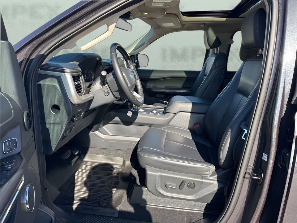 2024 Ford Expedition 5th Gen - Image 9 of 12