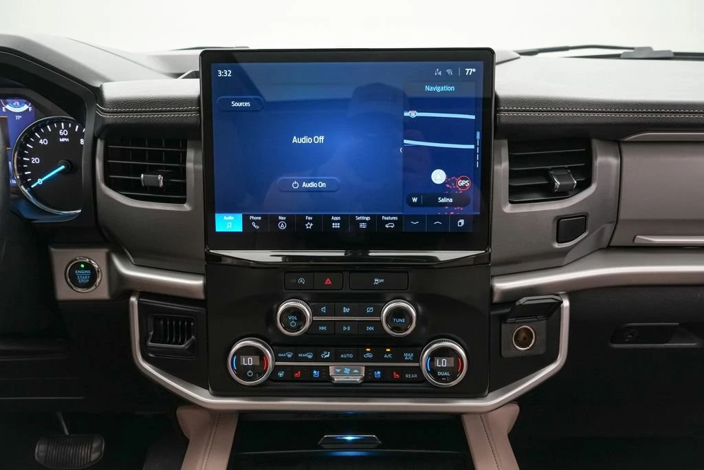 2024 Ford Expedition 4th Gen - Image 16 of 21