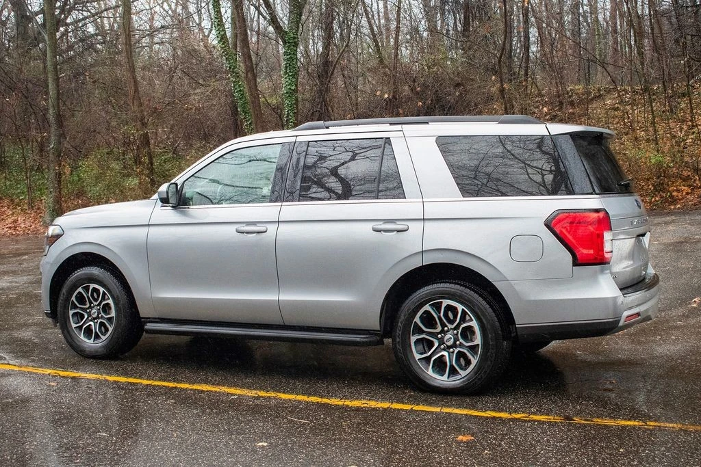 2024 Ford Expedition 4th Gen - Image 5 of 12
