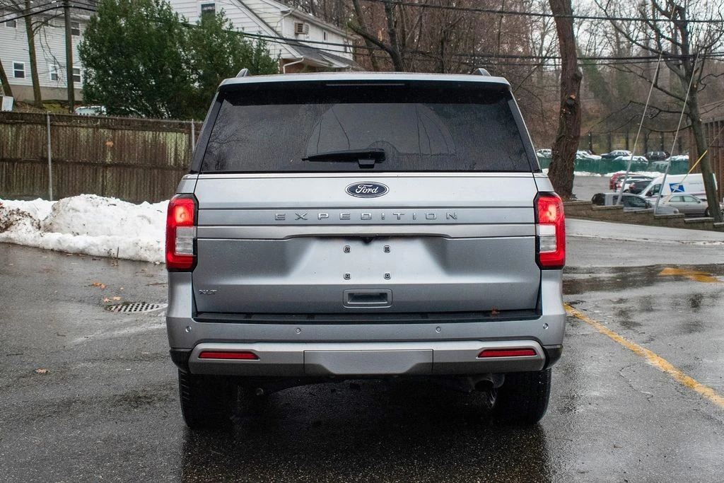 2024 Ford Expedition 4th Gen - Image 7 of 12