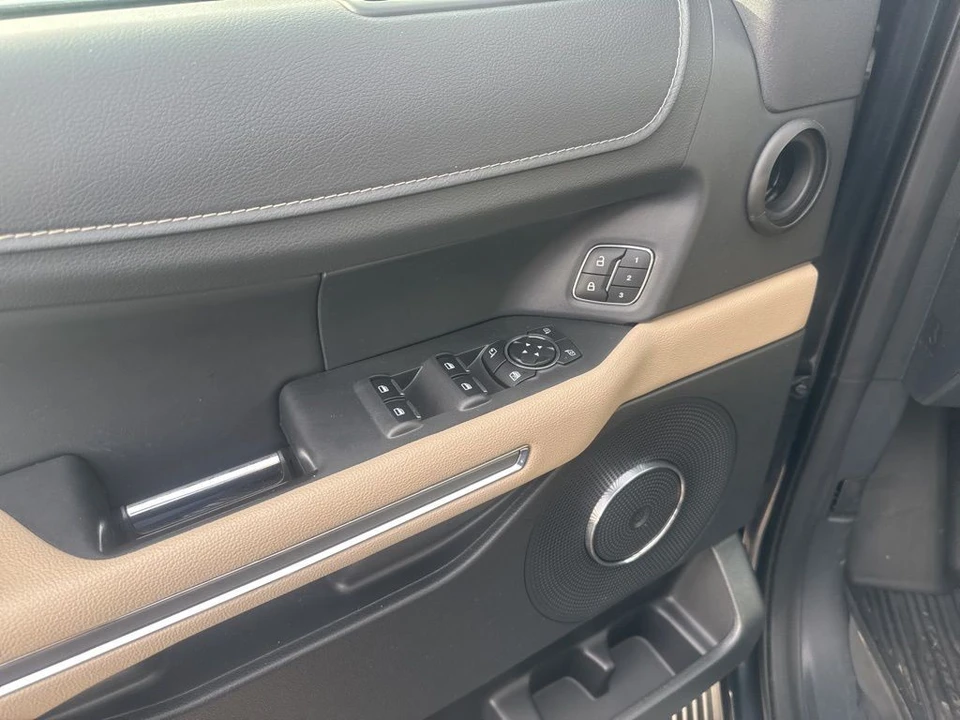 2024 Ford Expedition 4th Gen - Image 12 of 18
