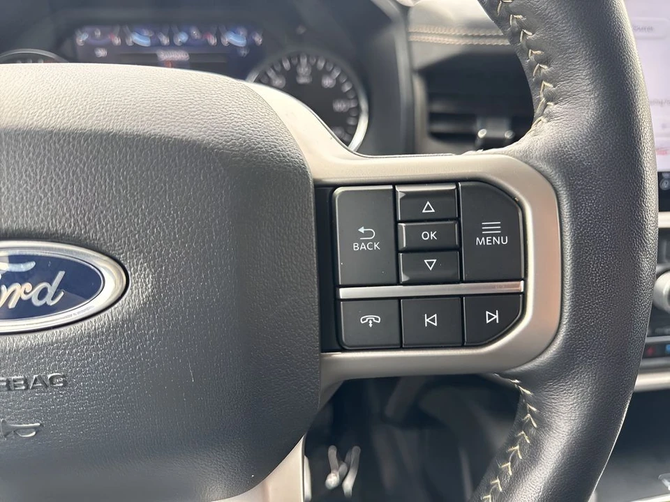 2024 Ford Expedition 4th Gen - Image 17 of 21