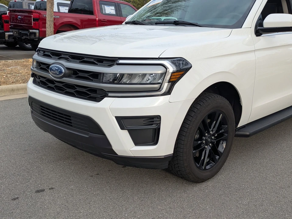 2024 Ford Expedition 5th Gen - Image 10 of 12