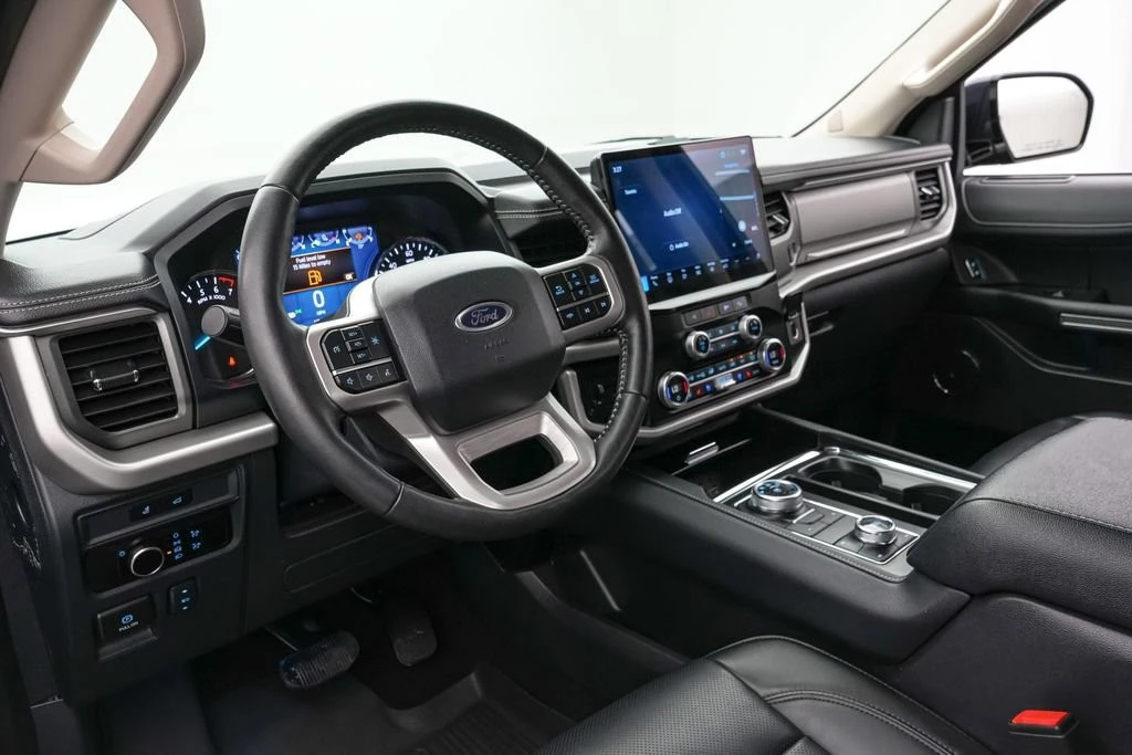 2024 Ford Expedition 4th Gen - Image 13 of 21