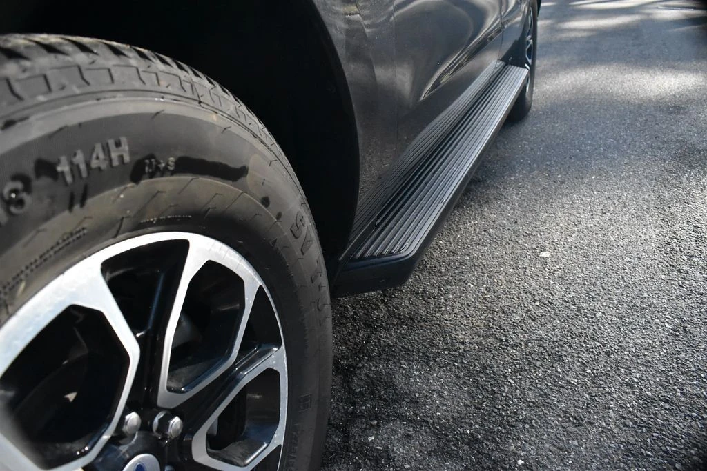 2024 Ford Expedition 4th Gen - Image 17 of 21
