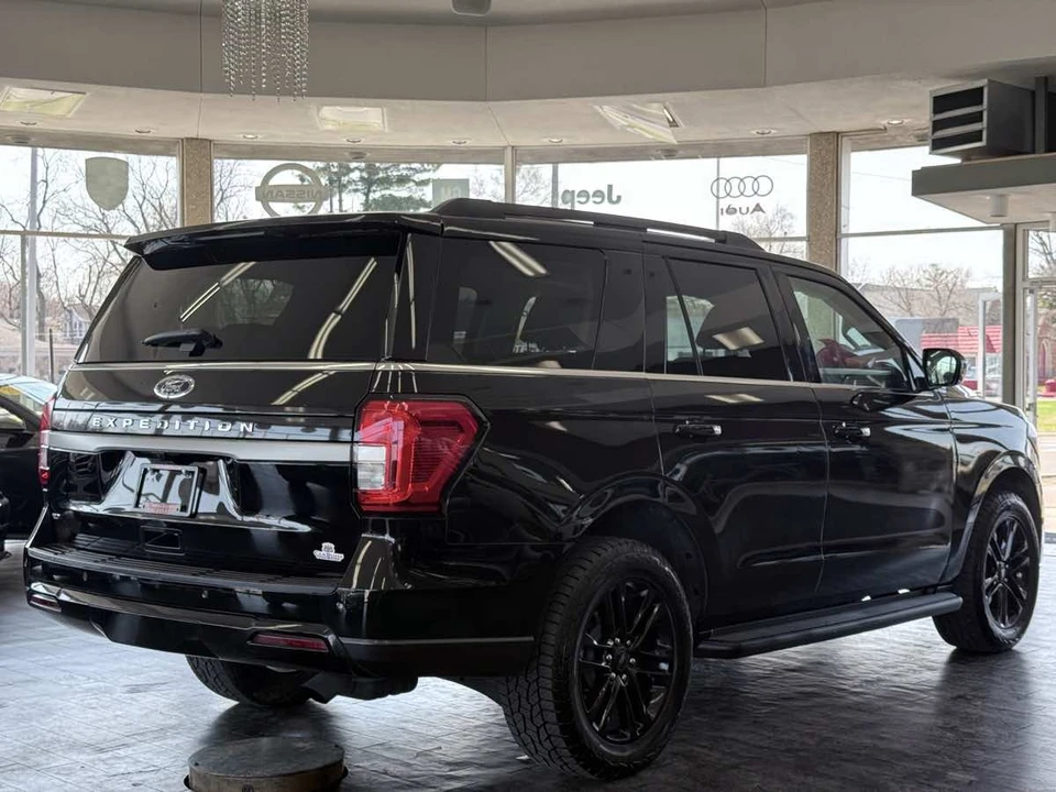 2024 Ford Expedition 4th Gen - Image 8 of 31