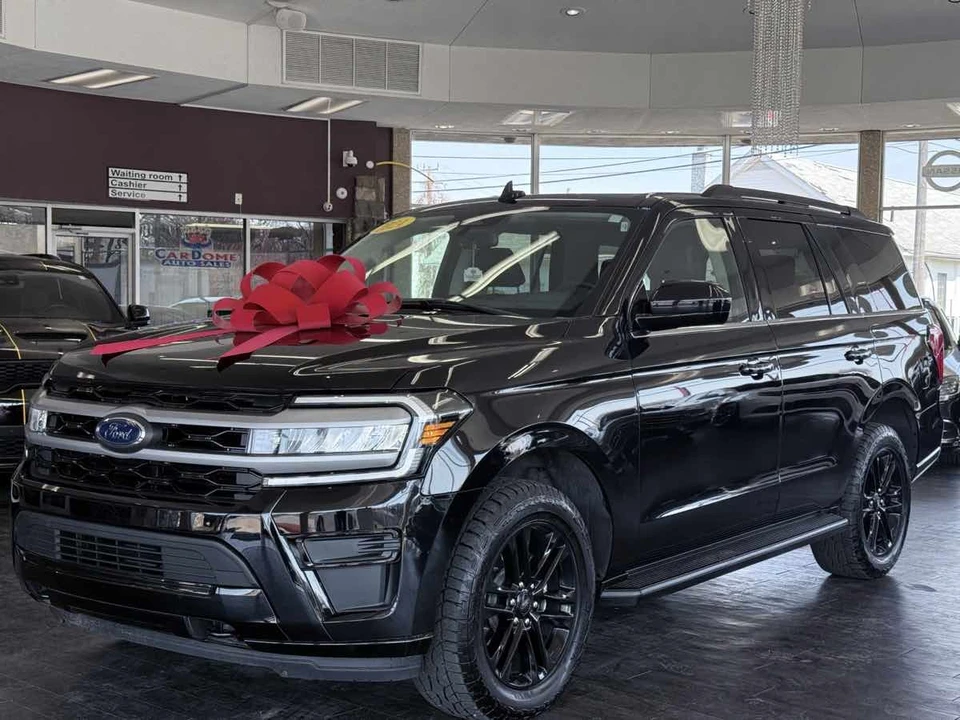 2024 Ford Expedition 4th Gen - Image 2 of 31