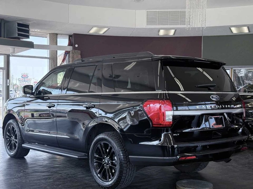 2024 Ford Expedition 4th Gen - Image 9 of 31