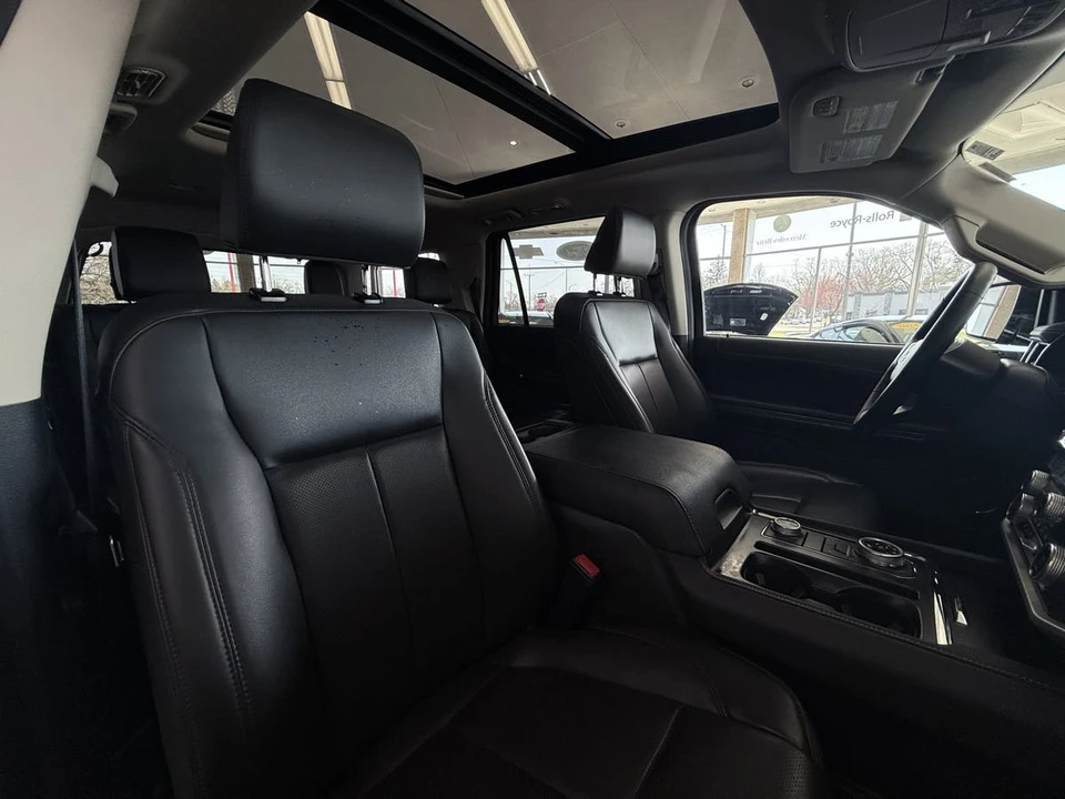 2024 Ford Expedition 4th Gen - Image 30 of 31