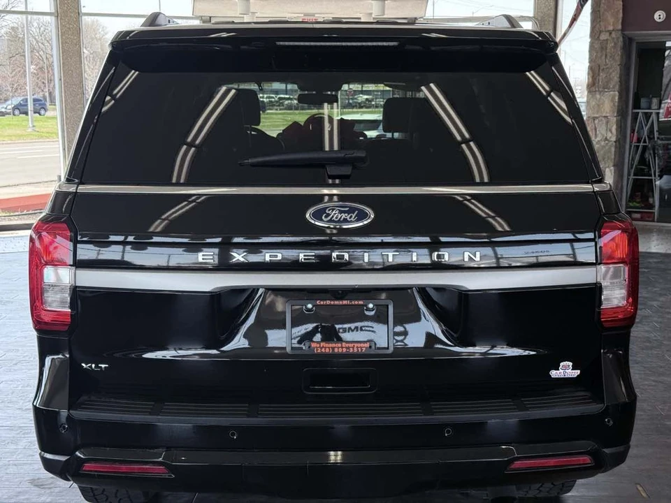 2024 Ford Expedition 4th Gen - Image 10 of 31