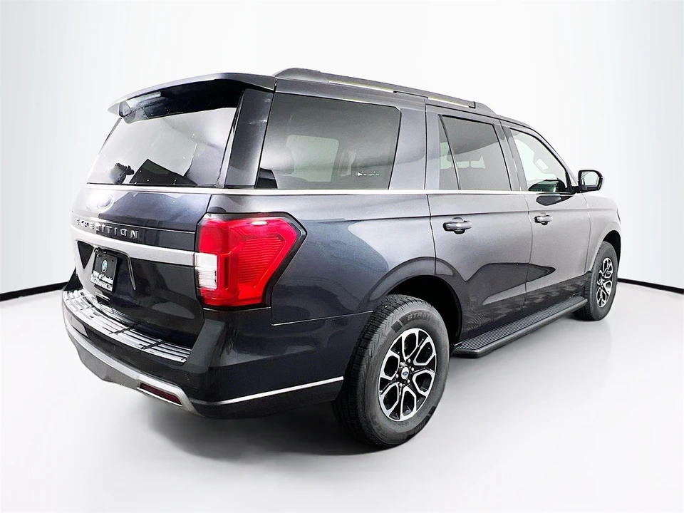 2024 Ford Expedition 5th Gen - Image 8 of 12