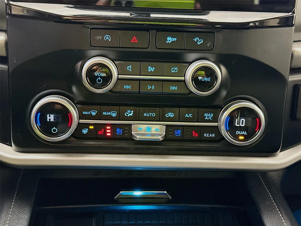 2024 Ford Expedition 5th Gen - Image 15 of 21