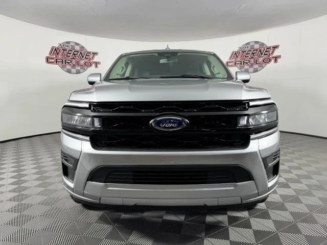 2024 Ford Expedition 4th Gen - Image 2 of 12