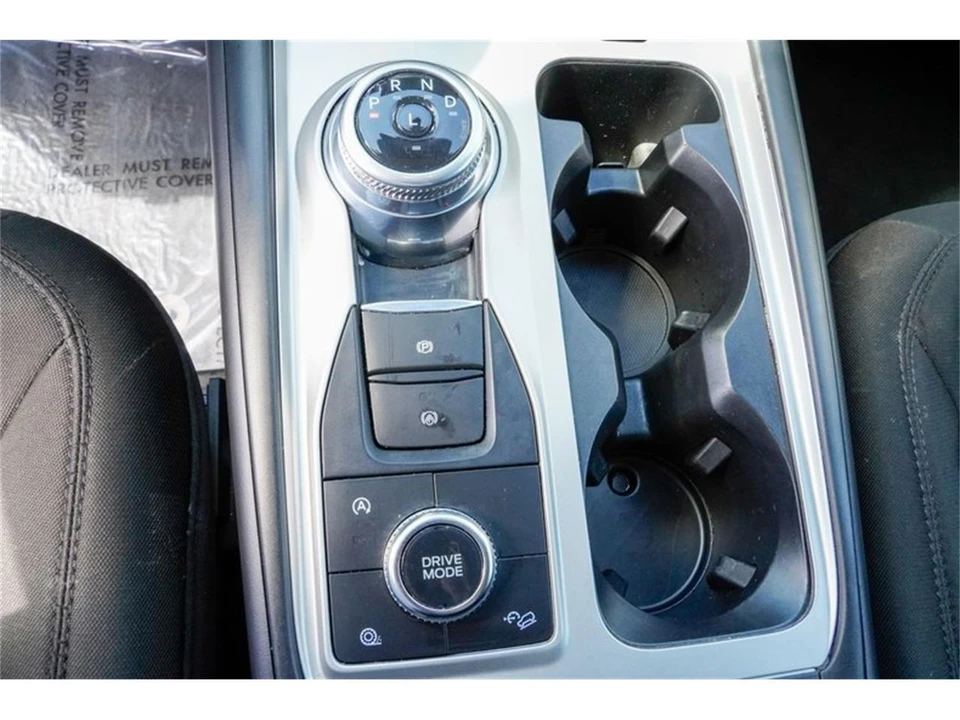2024 Ford Explorer 6th Gen - Image 16 of 31