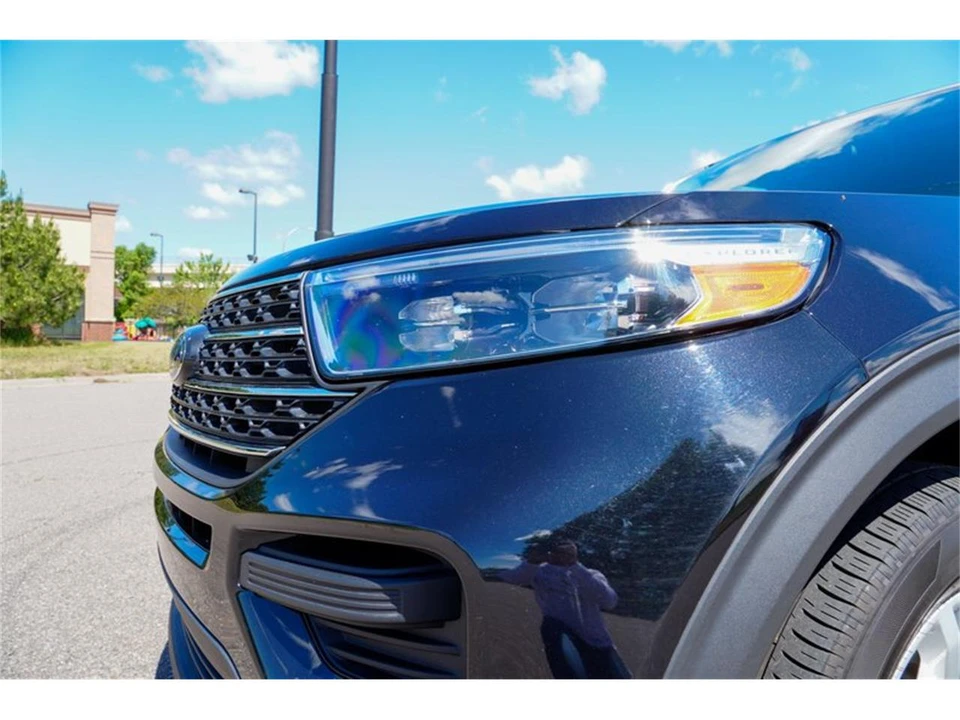 2024 Ford Explorer 6th Gen - Image 23 of 31