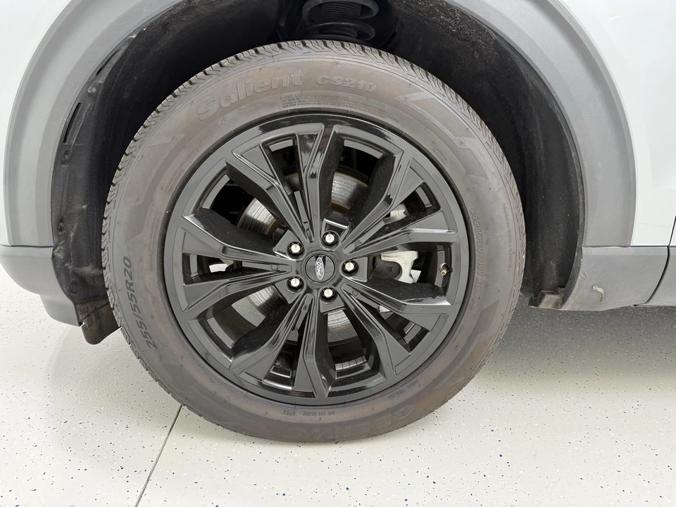 2024 Ford Explorer 6th Gen - Image 10 of 21