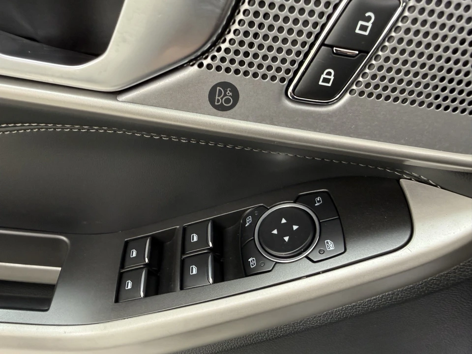 2024 Ford Explorer 6th Gen - Image 12 of 21
