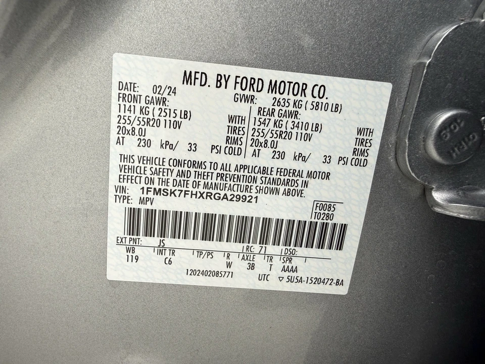 2024 Ford Explorer 6th Gen - Image 16 of 21