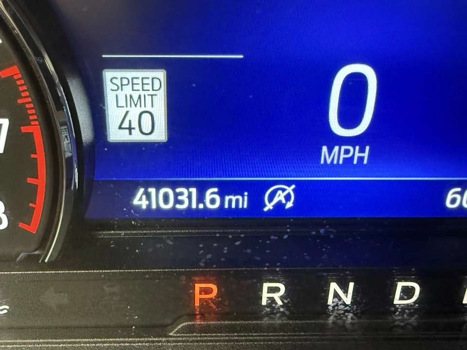 2024 Ford Explorer 6th Gen - Image 17 of 21