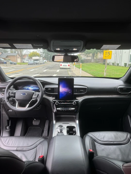 2024 Ford Explorer 6th Gen - Image 5 of 9