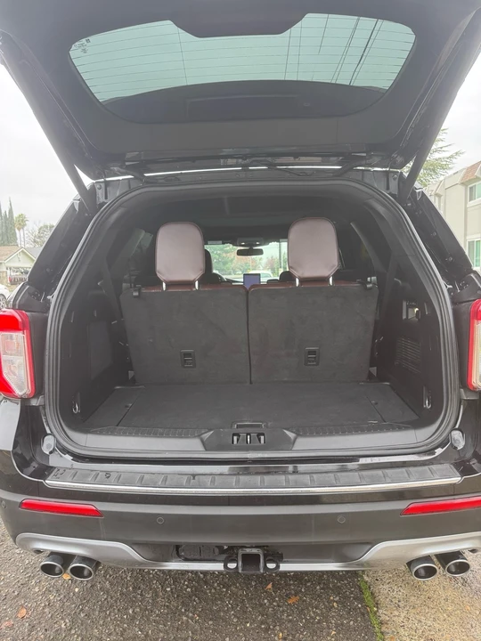 2024 Ford Explorer 6th Gen - Image 7 of 9