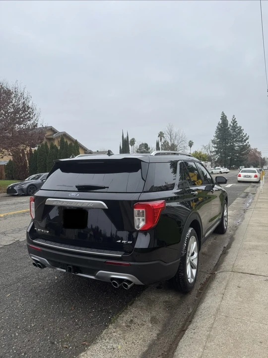 2024 Ford Explorer 6th Gen - Image 2 of 9