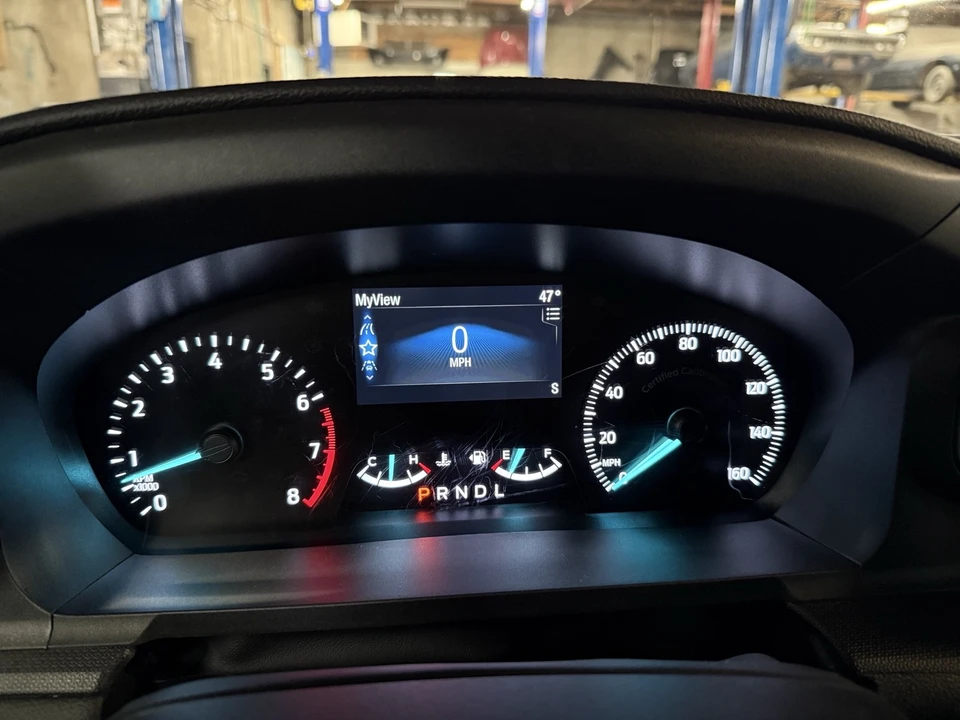 2024 Ford Explorer 6th Gen - Image 11 of 15