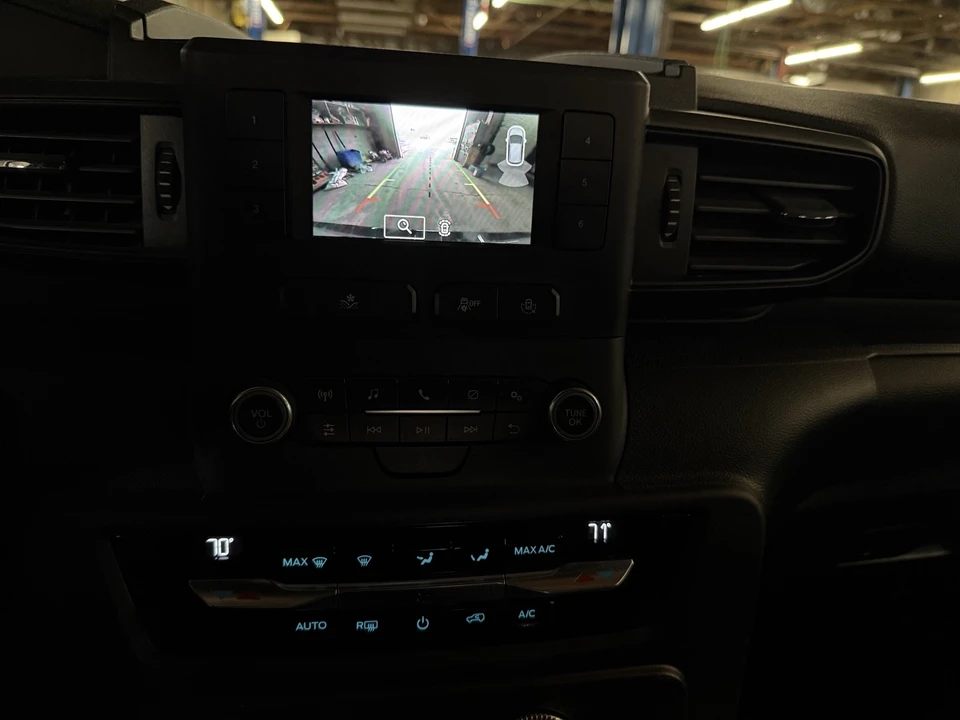 2024 Ford Explorer 6th Gen - Image 12 of 15
