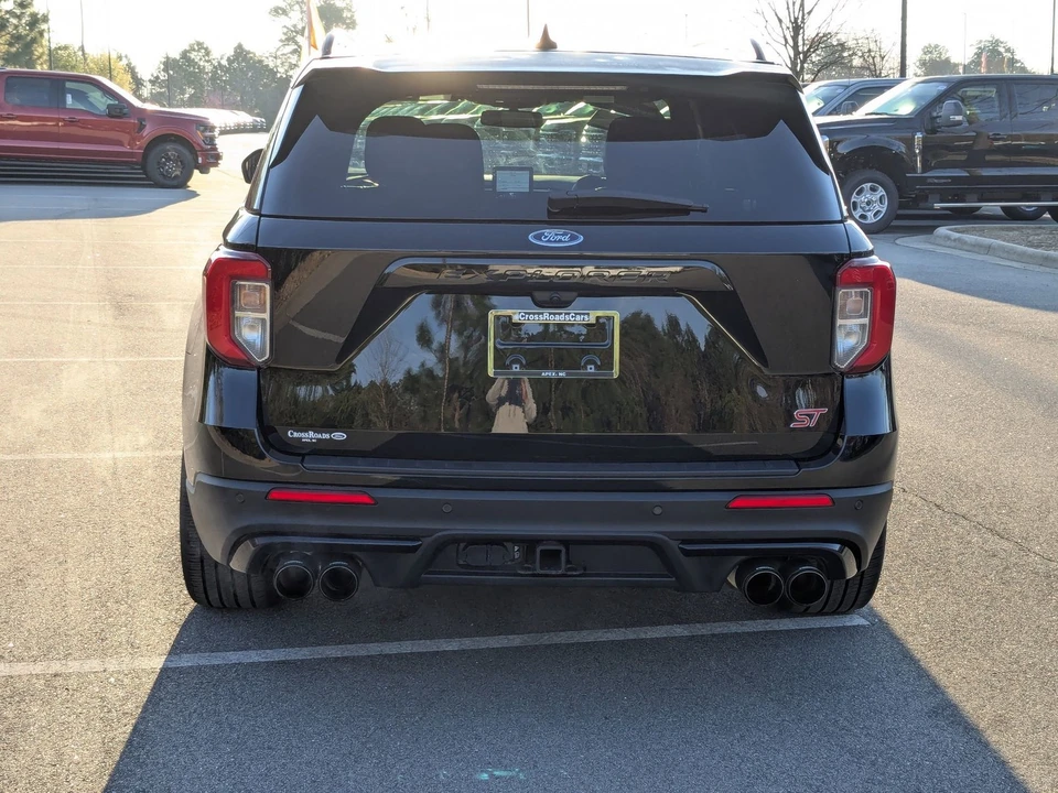 2024 Ford Explorer 6th Gen - Image 5 of 21