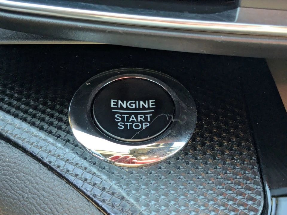 2024 Ford Explorer 6th Gen - Image 29 of 31