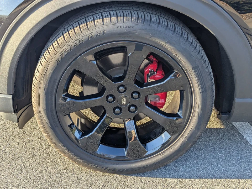 2024 Ford Explorer 6th Gen - Image 10 of 21