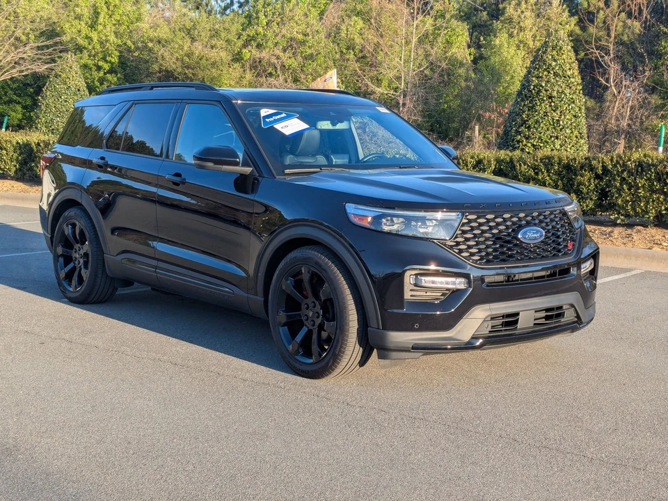 2024 Ford Explorer 6th Gen - Image 2 of 21