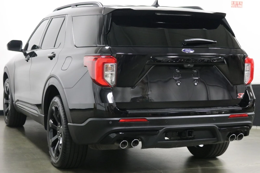 2024 Ford Explorer 6th Gen - Image 8 of 12