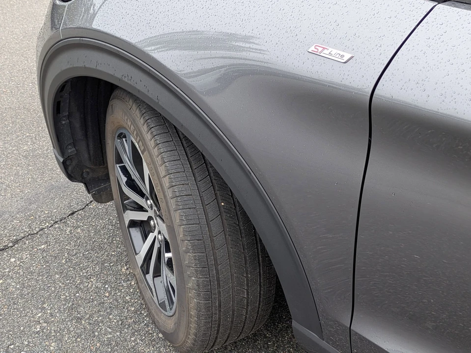2024 Ford Explorer 6th Gen - Image 12 of 21