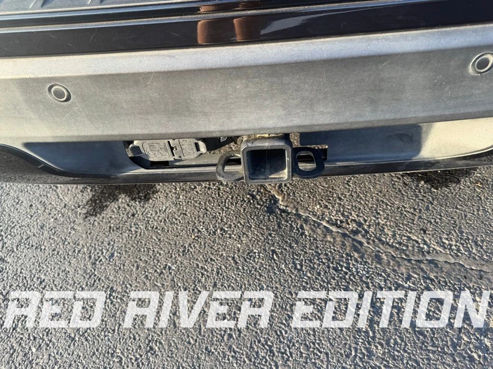 2024 Ford Explorer 6th Gen - Image 11 of 12