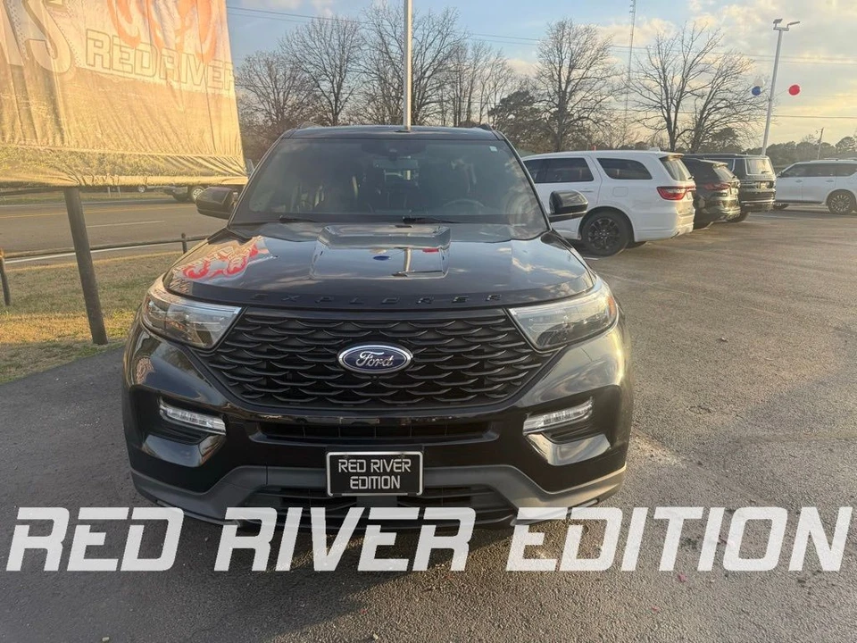 2024 Ford Explorer 6th Gen - Image 2 of 12